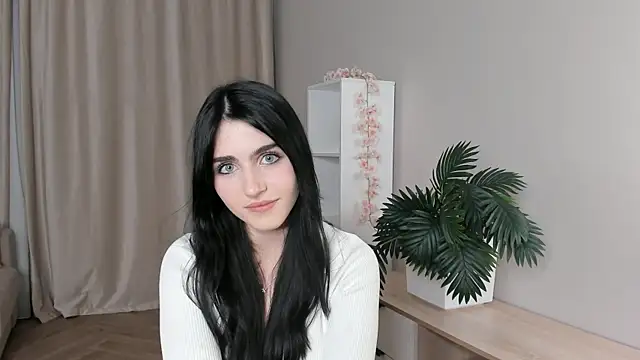 MonaChim online show from 11/26/25, 04:40