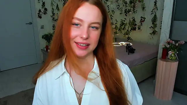 AirySilhouette online show from 05/23/26, 04:11