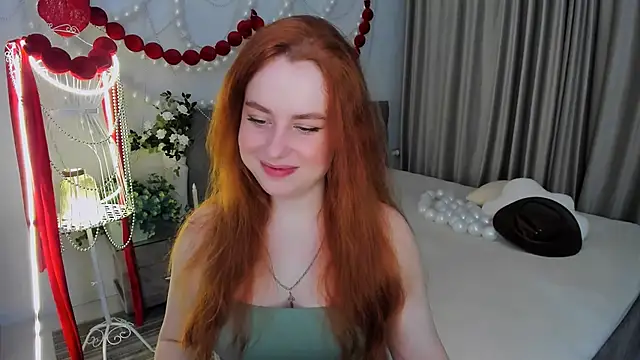 AirySilhouette online show from 03/31/26, 04:09