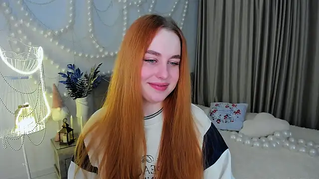 AirySilhouette online show from 12/19/25, 01:09