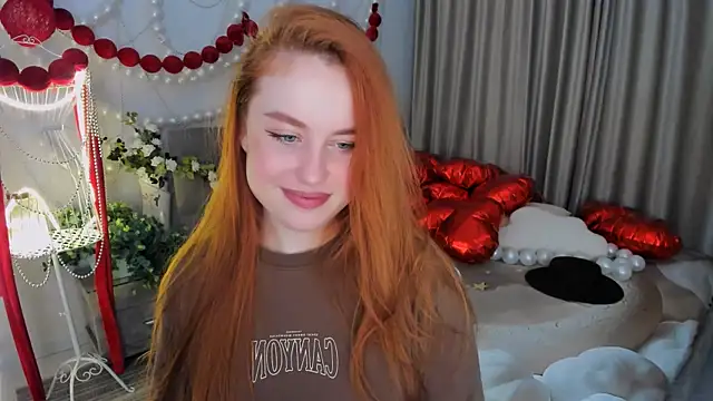 AirySilhouette online show from 02/23/26, 07:25