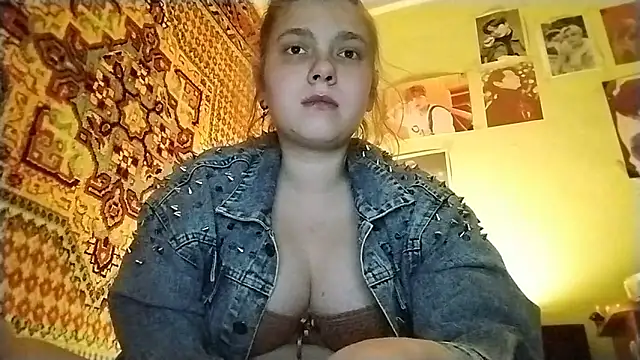 KikiBang online show from 04/09/26, 07:31