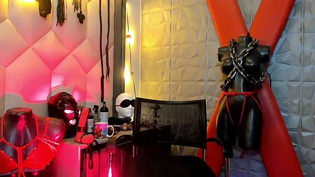 ArhyFoxx1 online show from 07/13/26, 06:40