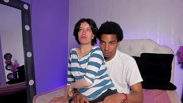 CoralAndOcean  online show from 12/03/25, 01:10