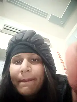 Ariana101 online show from 11/30/25, 07:14