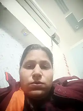 Ariana101 online show from 11/23/25, 02:38