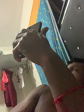 laperson online show from 01/17/26, 04:05