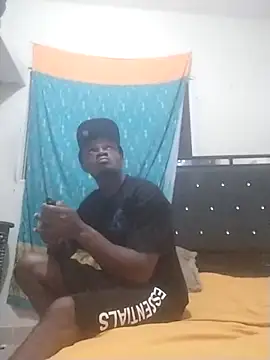 laperson online show from 11/21/25, 10:31