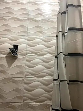 laperson online show from 11/29/25, 10:43