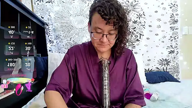 sareberr420 online show from 01/12/26, 04:03