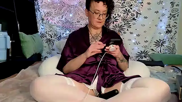 sareberr420 online show from 05/30/26, 02:34
