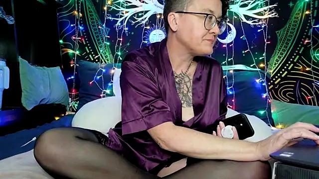 sareberr420 online show from 07/21/26, 02:18