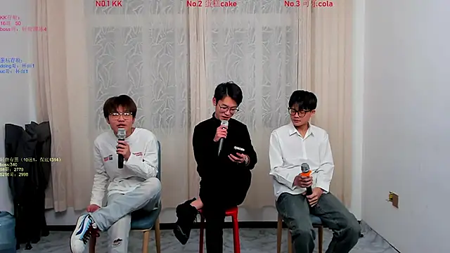 Delicious-boys-001 online show from 11/21/25, 10:03