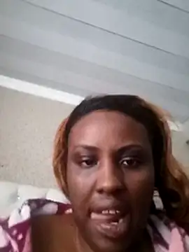 sexydarkberryxxx online show from 11/21/25, 03:55