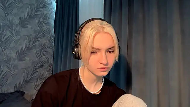 Cindi Jacobs online show from 11/24/25, 02:39