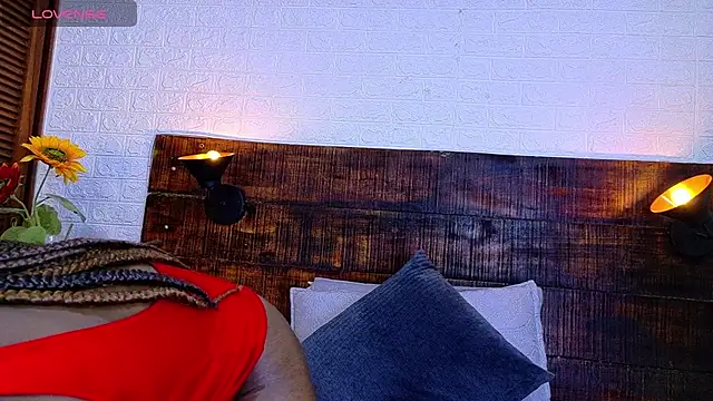 Amy Brunette online show from 11/26/25, 05:57