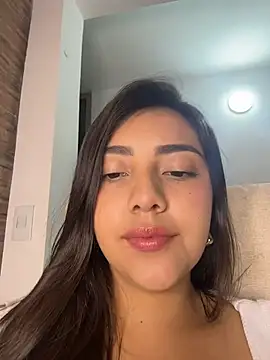 Snapshot of Sammyy_torres chatting on 03/11/26, 04:28 Sammyy torres online show from 03/11/26, 04:28