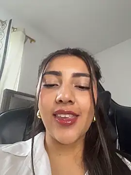 Snapshot of Sammyy_torres chatting on 03/29/26, 09:27 Sammyy torres online show from 03/29/26, 09:27