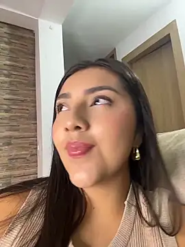 Snapshot of Sammyy_torres chatting on 04/10/26, 05:36 Sammyy torres online show from 04/10/26, 05:36