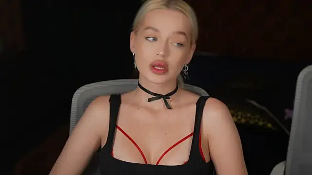 Liza Mur online show from 11/21/25, 12:37