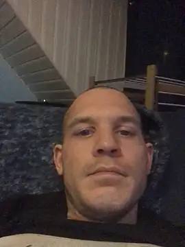 Spielzeugtwink online show from 03/12/26, 10:58