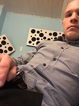 Spielzeugtwink online show from 03/07/26, 07:30