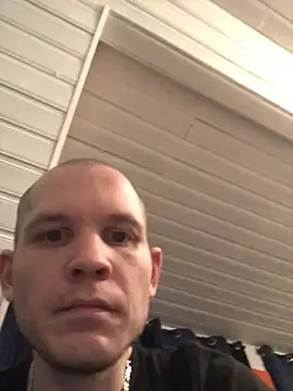 Spielzeugtwink online show from 02/11/26, 10:53