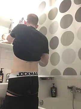 Spielzeugtwink online show from 04/02/26, 10:16