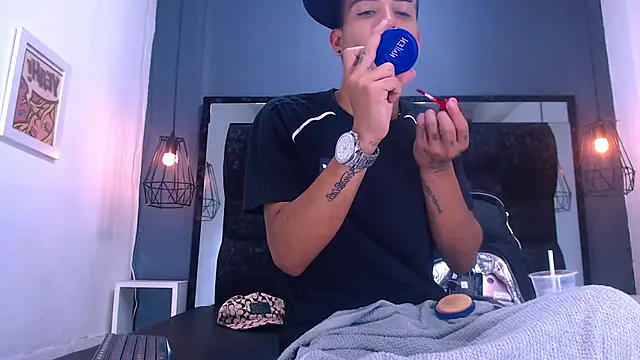 DamianAndMAximoo online show from 11/29/25, 07:36