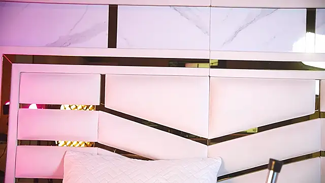 luciana agudelo online show from 02/17/26, 07:11