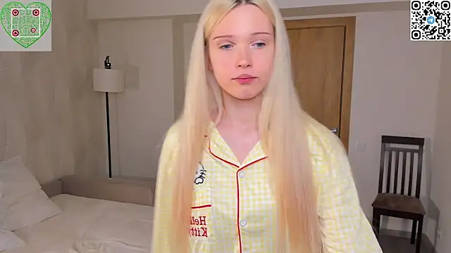 Snapshot of CherrylHolme chatting on 02/03/26, 07:30 CherrylHolme online show from 02/03/26, 07:30