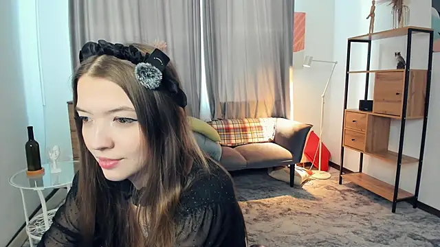 Snapshot of SalliePrutt chatting on 12/14/25, 08:09 SalliePrutt online show from 12/14/25, 08:09