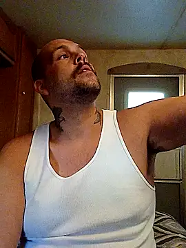 BigriskDaddy92 online show from 11/26/25, 09:04