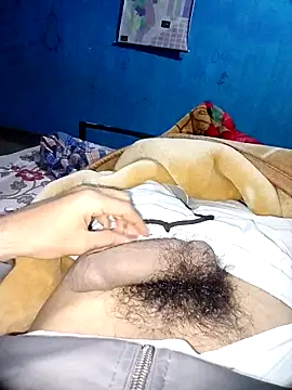 vaasuboy01 online show from 11/30/25, 12:28