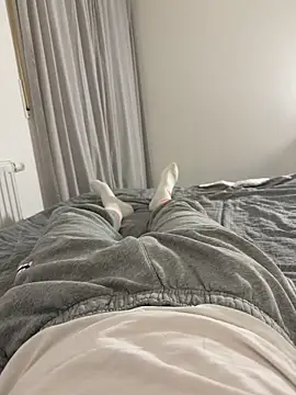 TwinkiStar05 online show from 11/20/25, 08:09