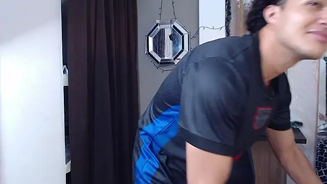 sweett love  online show from 01/15/26, 06:17