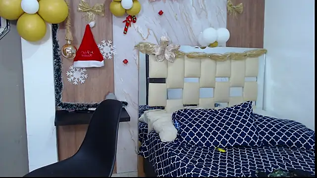 sweett love  online show from 11/26/25, 05:29