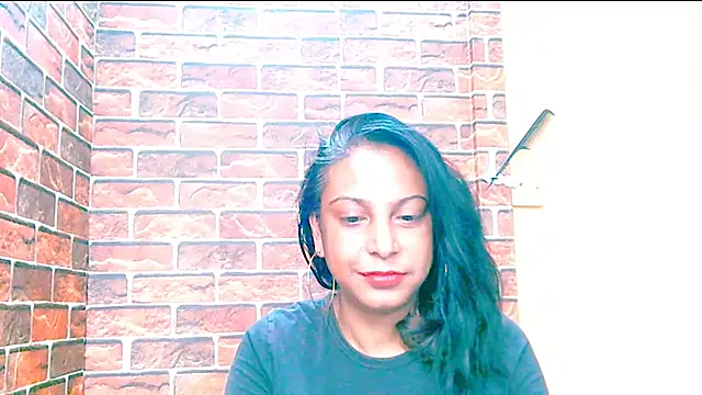 Snapshot of indian_spice_girl chatting on 04/28/26, 07:13 indian spice girl online show from 04/28/26, 07:13