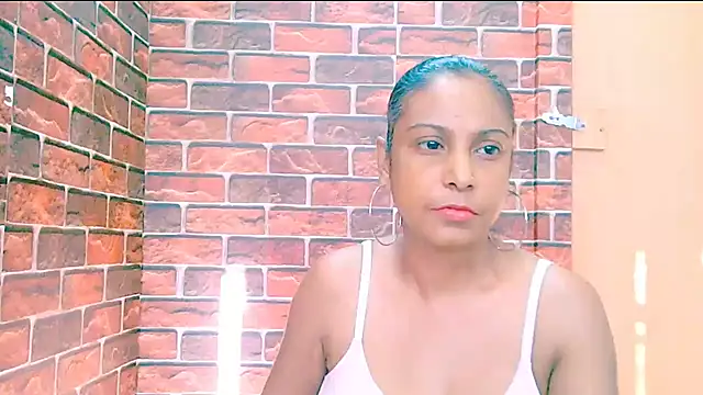 Snapshot of indian_spice_girl chatting on 04/15/26, 06:41 indian spice girl online show from 04/15/26, 06:41