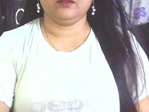 Snapshot of Natasha_pihu chatting on 04/25/26, 02:25 Natasha pihu online show from 04/25/26, 02:25