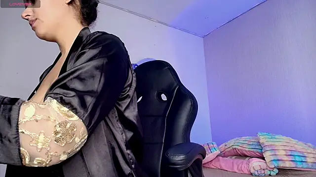 Aria Kitty online show from 01/06/26, 08:02