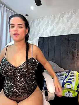 Aria Kitty online show from 11/24/25, 07:47