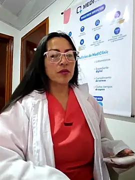 JustSamantha  online show from 04/16/26, 11:22