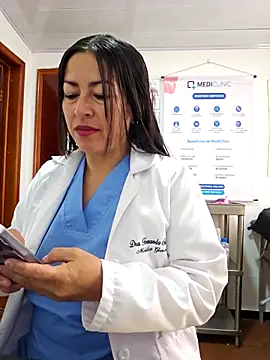 JustSamantha  online show from 01/19/26, 02:21