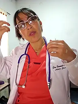 JustSamantha  online show from 11/25/25, 11:54