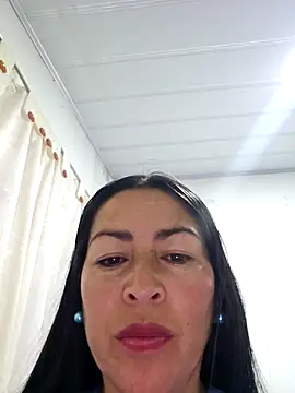 JustSamantha  online show from 04/24/26, 11:01