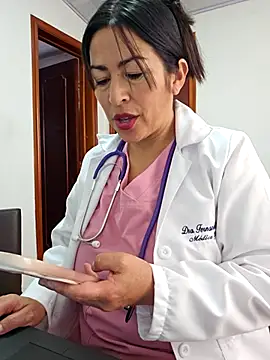 JustSamantha  online show from 12/22/25, 02:28