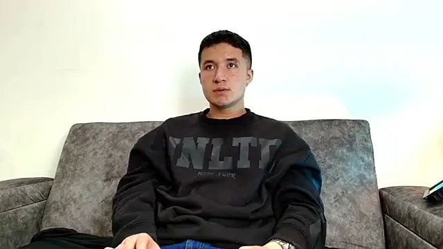 Ethan-Connor online show from 11/30/25, 08:31