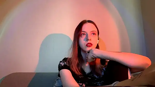 LulyClouds online show from 11/20/25, 10:27