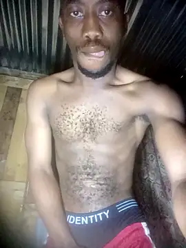 Snapshot of shortone01 chatting on 11/25/25, 02:45 shortone01 online show from 11/25/25, 02:45